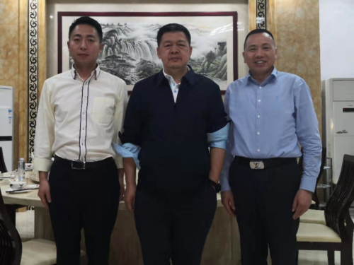 中紀(jì)委國(guó)際合作局郭松江局長(zhǎng)、人民日?qǐng)?bào)社馬海濤副總編親臨新望視察指導(dǎo)